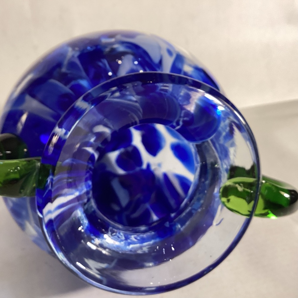 Art glass vase with applied handles - Picture 5 of 6
